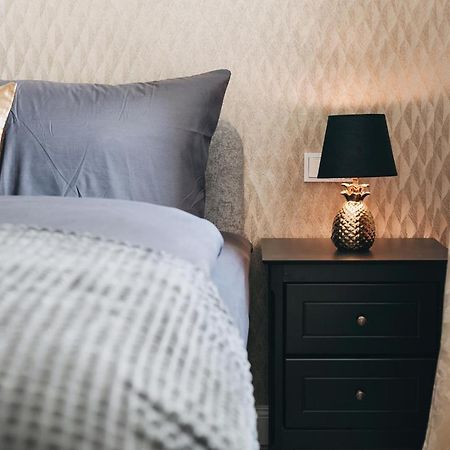 Tip! Modernes 90 Qm City-Apartment Mit Stil & Komfort In Toplage Dresden Bagian luar foto