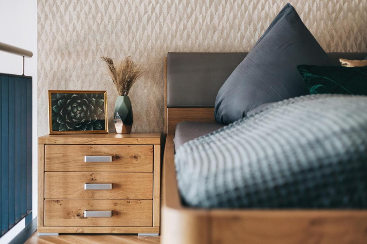 Tip! Modernes 90 Qm City-Apartment Mit Stil & Komfort In Toplage Dresden Bagian luar foto